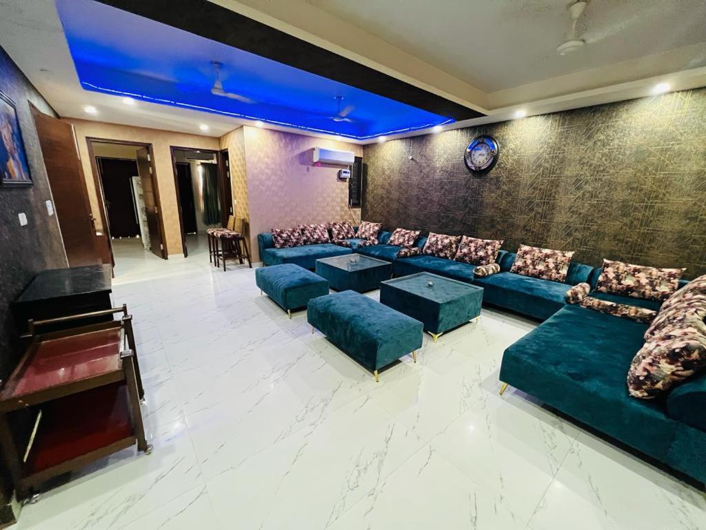 4 bhk independent royal villa