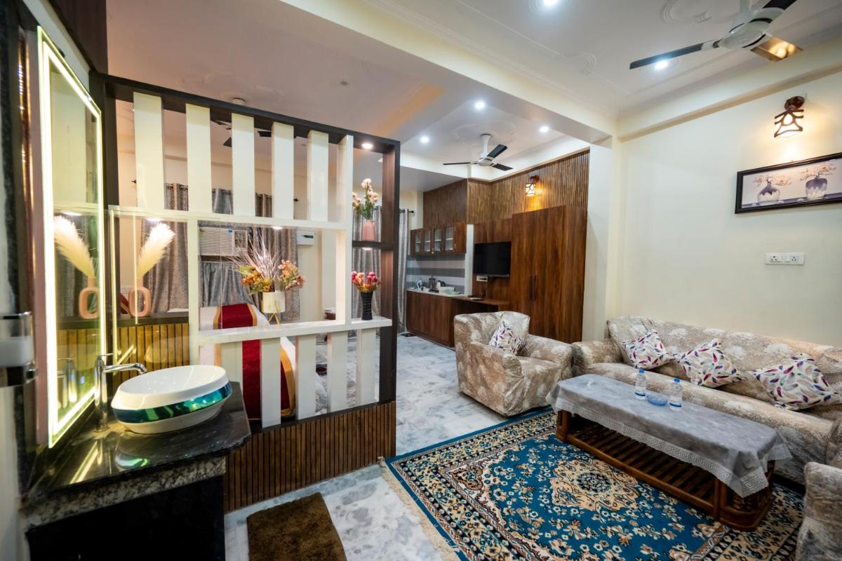 Banaras bliss Studio room near KASHI VISHWANATH Mandir