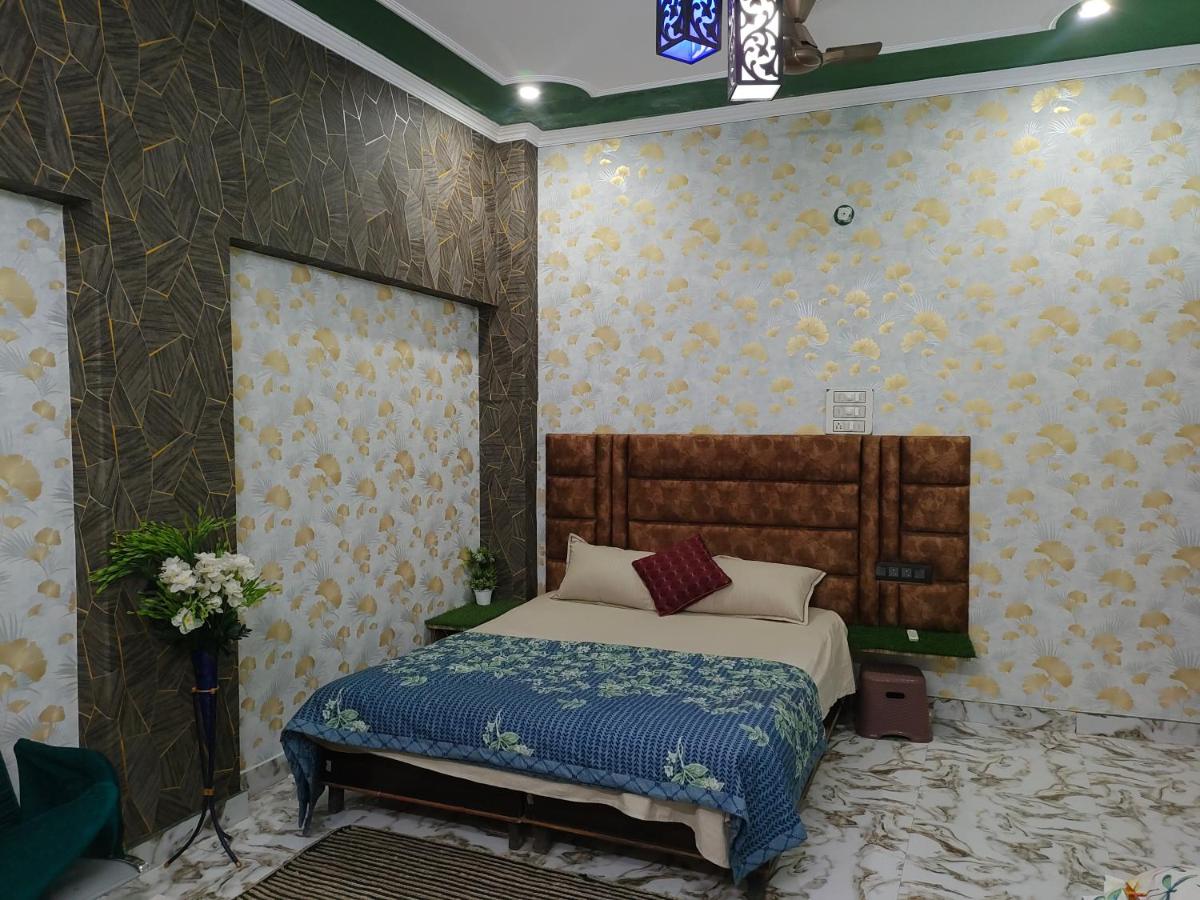 Banarasiya Homestay close to Banaras railway station