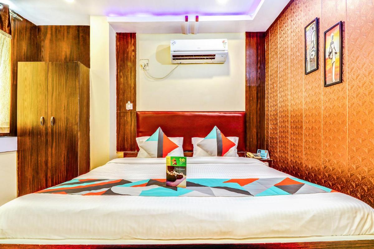 FabHotel Gazal Residency Mahanagar