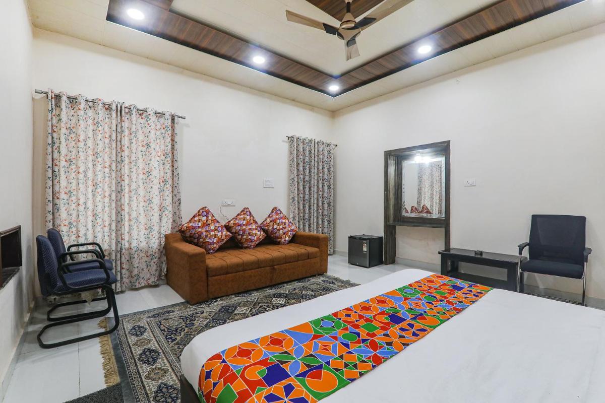 FabHotel Sarovar Palace