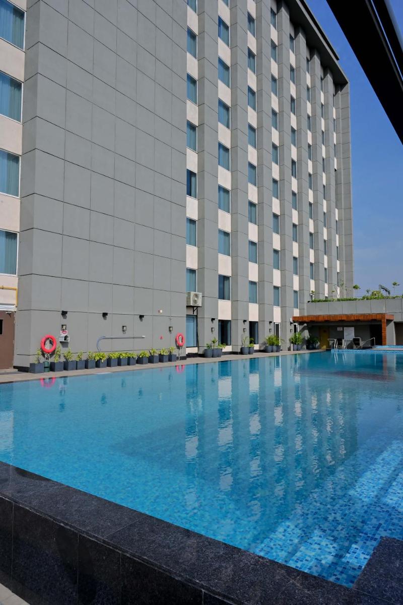 Holiday Inn Lucknow Airport, an IHG Hotel