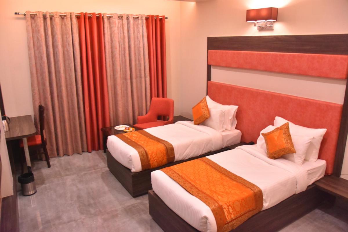 Hotel Abhinav International