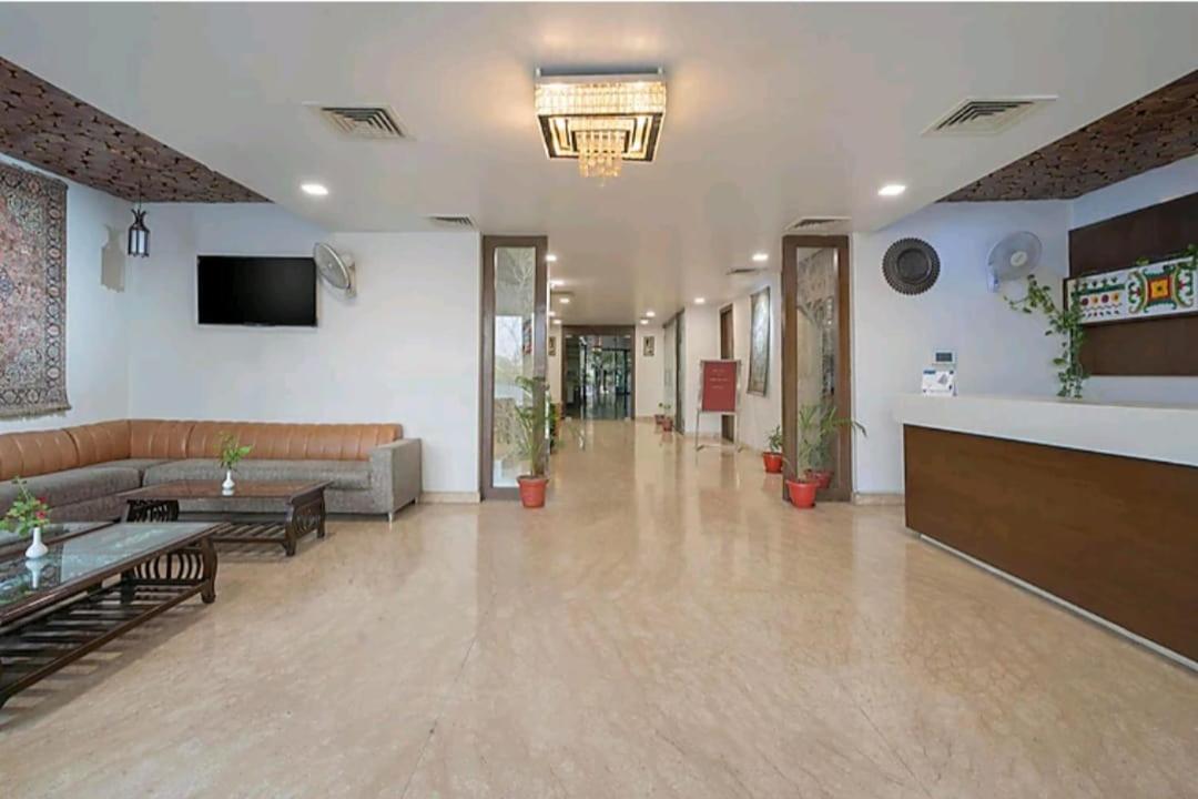 Hotel Agra Grande By Goyal Hoteliers