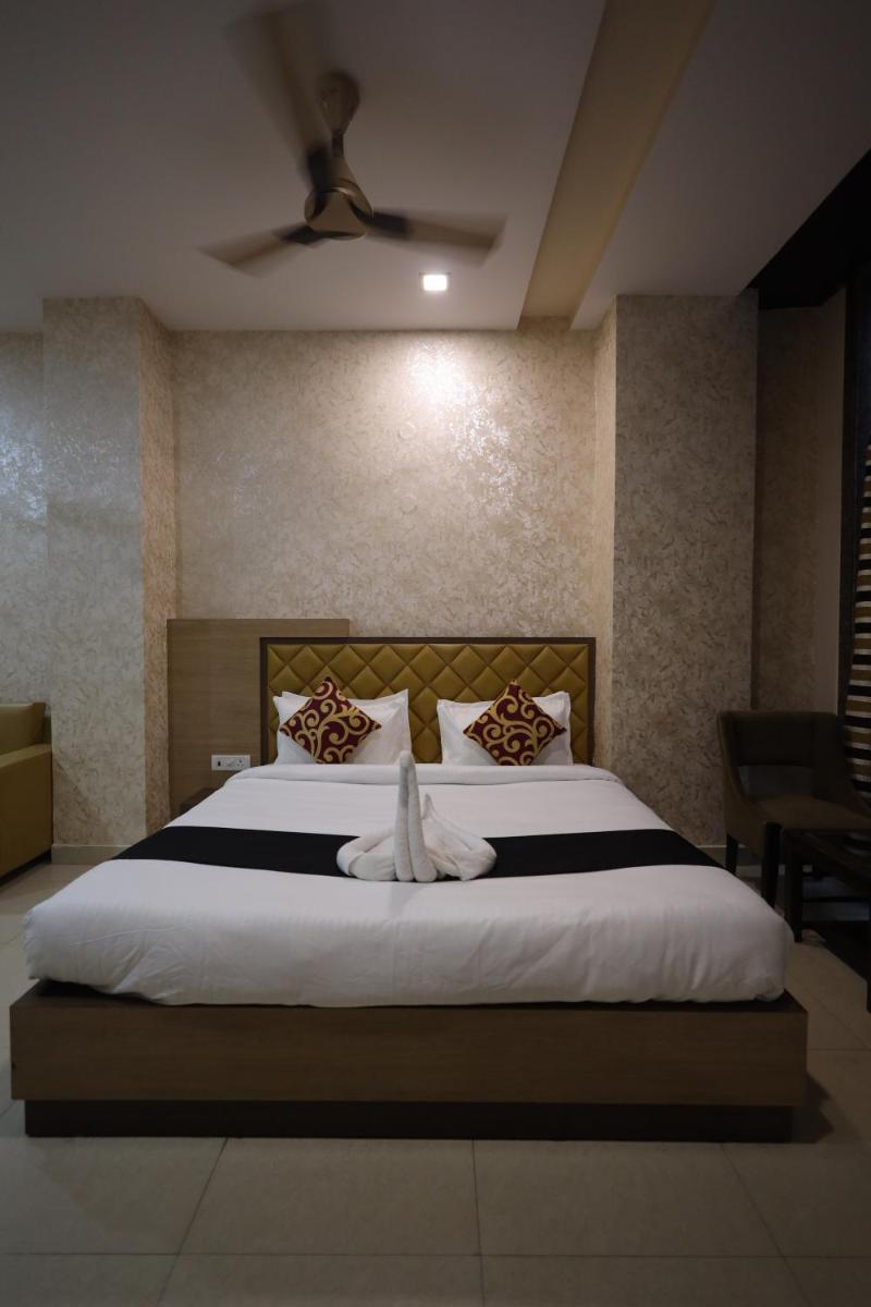 Hotel Bhagyaraj Palace A Luxury Hotel Keshavpuram