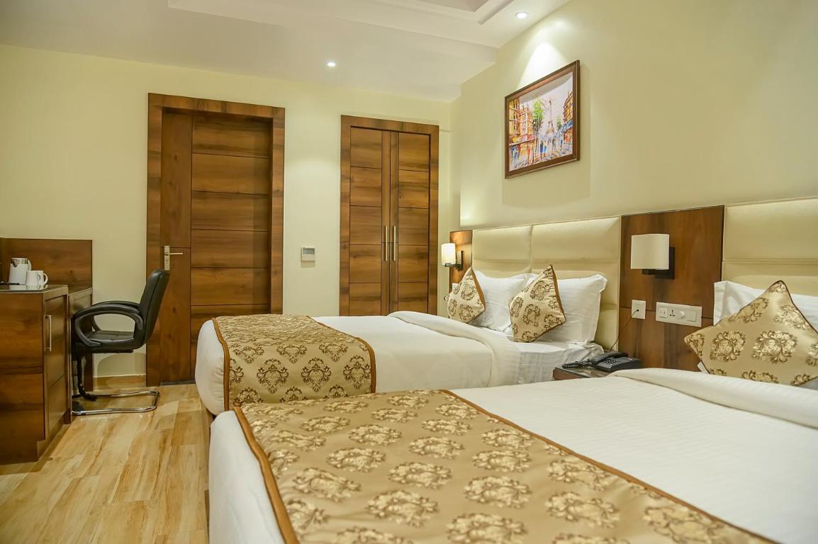 Hotel Hira Inn-10mins From Railway Station & Bus Station