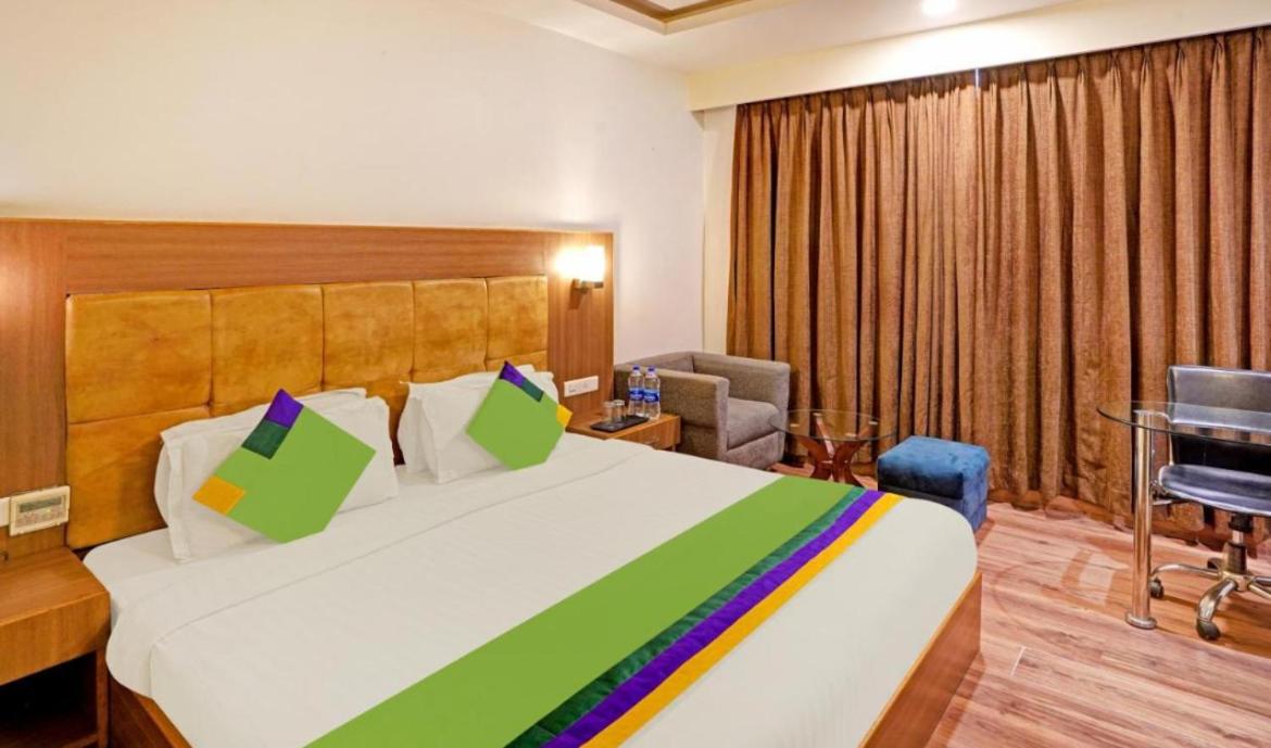 Hotel Palm Sarovar – Boutique Hotel