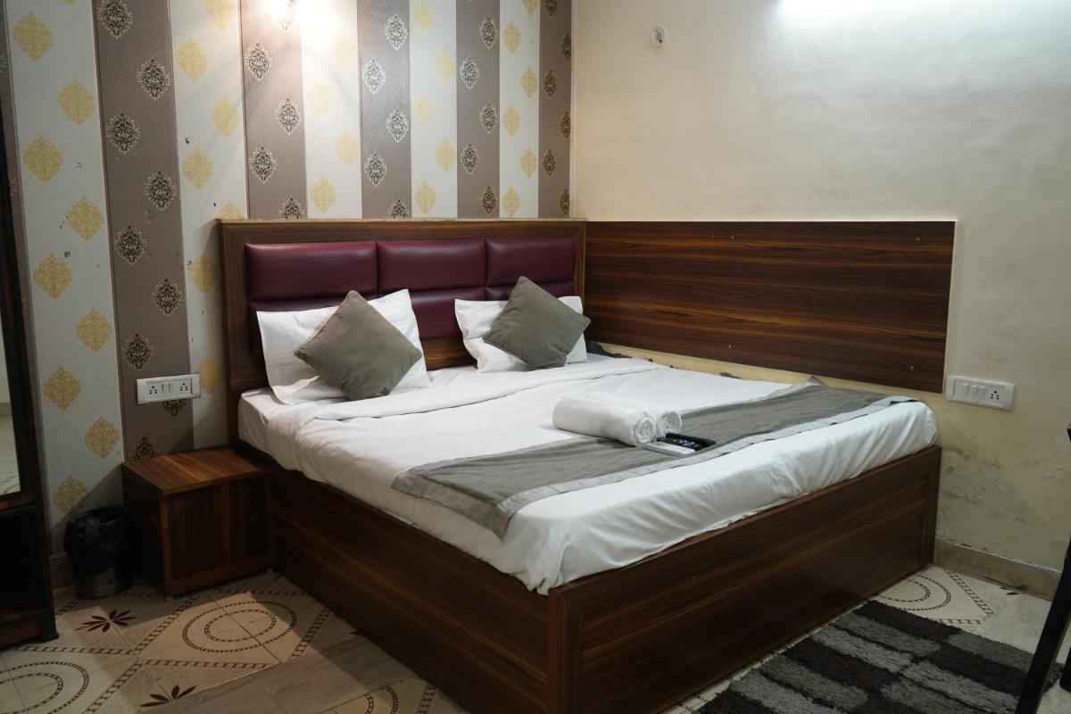 Hotel Quadis – Noida sec 15