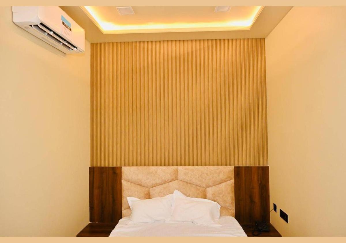 Hotel Rameshwaram, Mathura