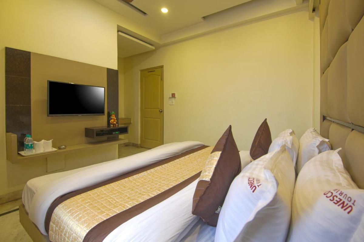 Hotel Relax Suites A Boutique Rooms