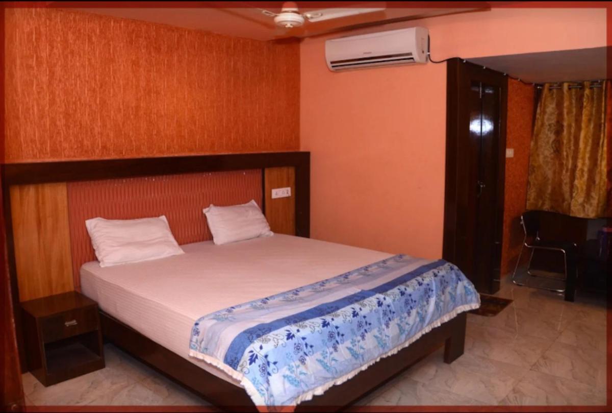 Hotel Swastik Guest House Varanasi – Perfect Location And Comfortable Room