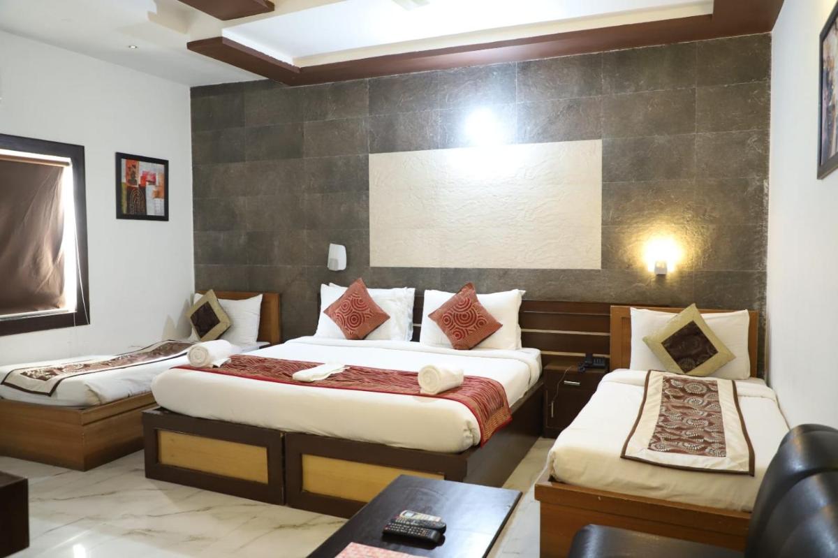 Hotel Tara Palace by Goyal Hoteliers