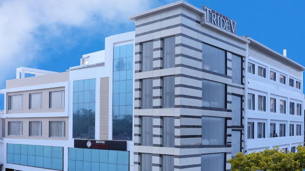 Hotel Tridev