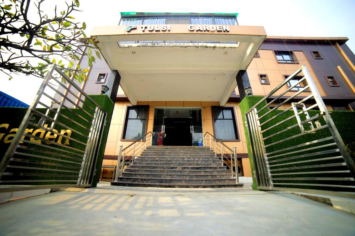 Hotel Tulsi Garden Vrindavan