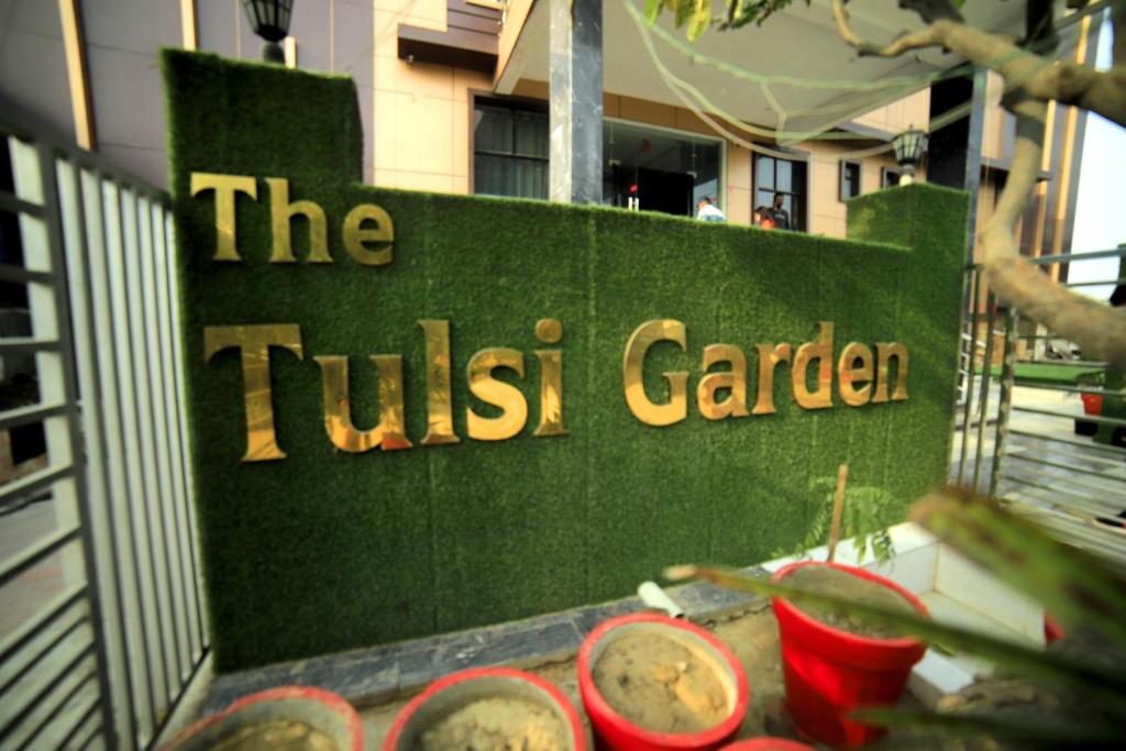 Hotel Tulsi Garden Vrindavan