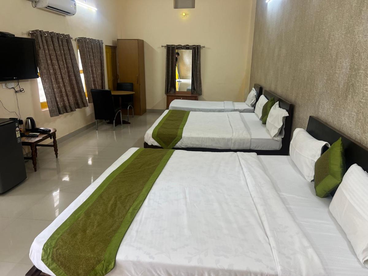 Hotel Utsav Grand