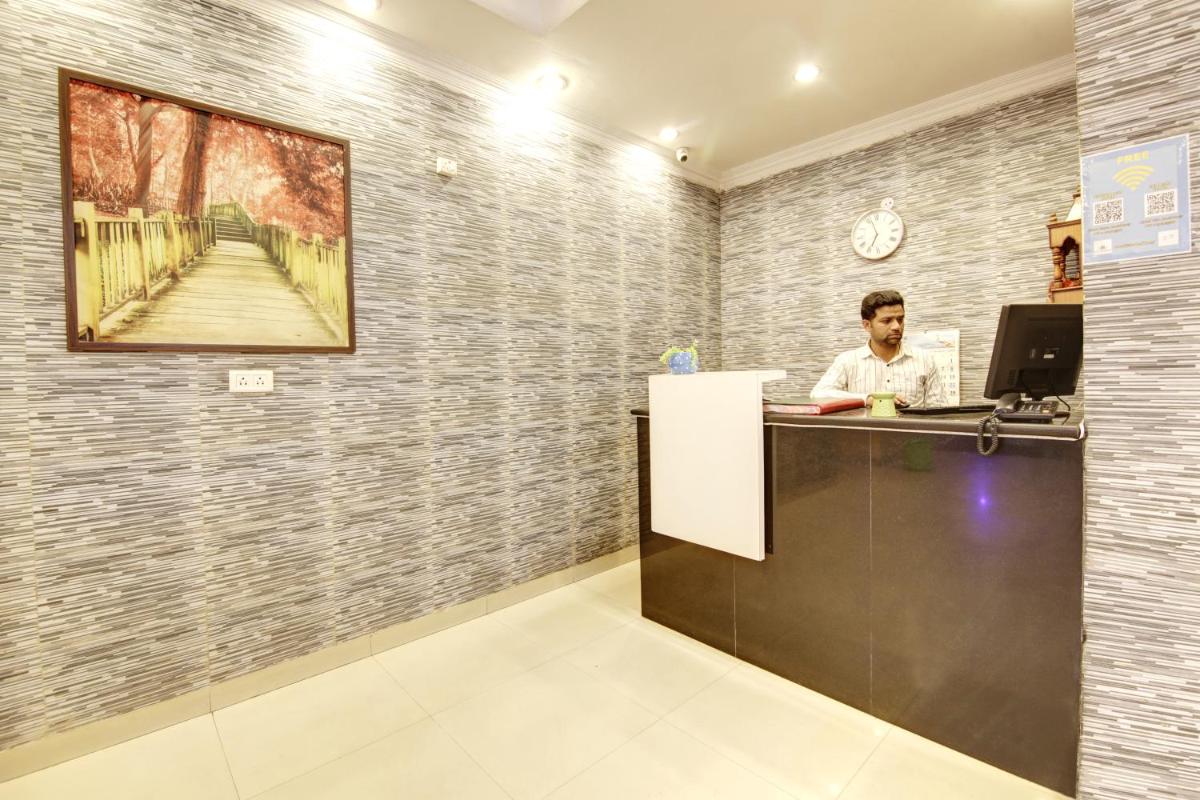 Hotel Vibe BLU-Noida City Center Metro