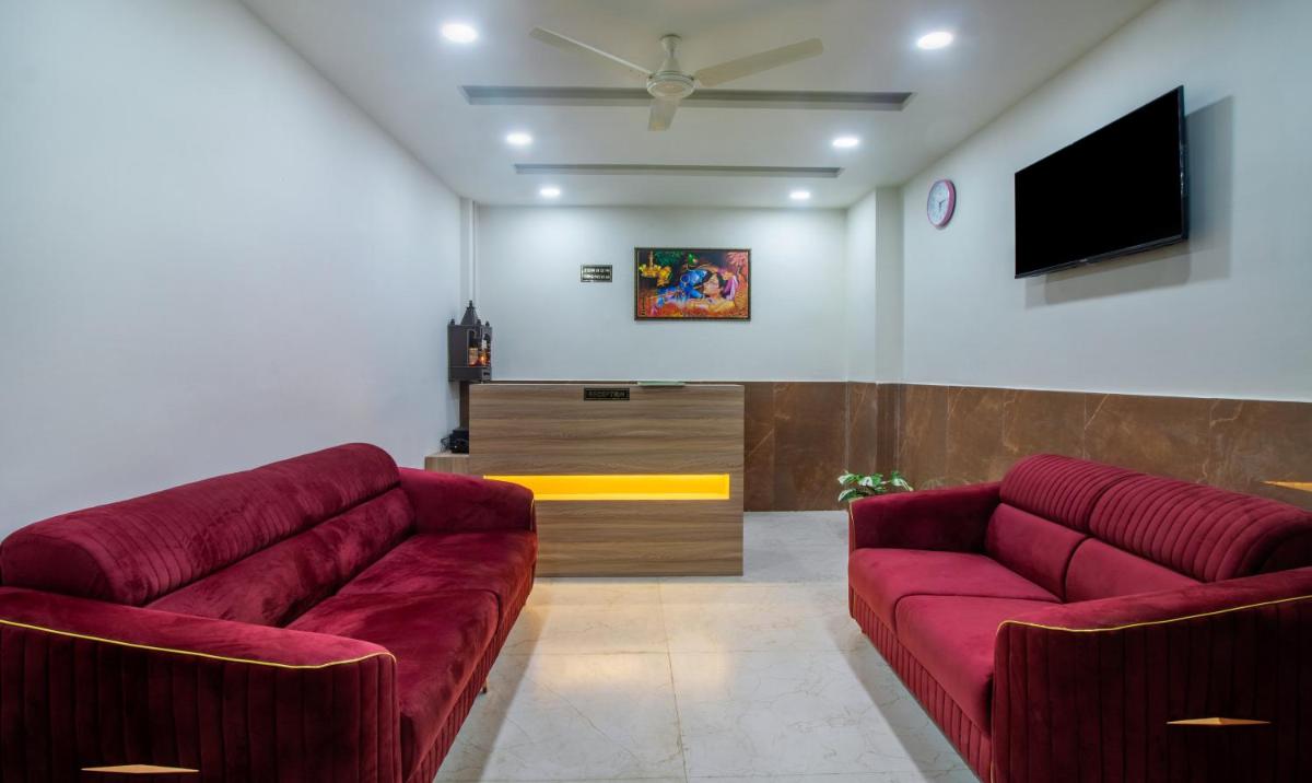 Itsy Hotels Krishna Residency, Govardhan Chauraha