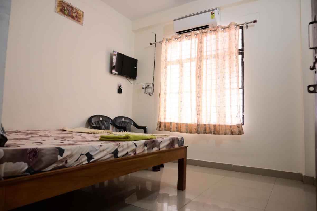 Jankivihar Homestay at Prahladghat within 1km from Shri Ram Mandir