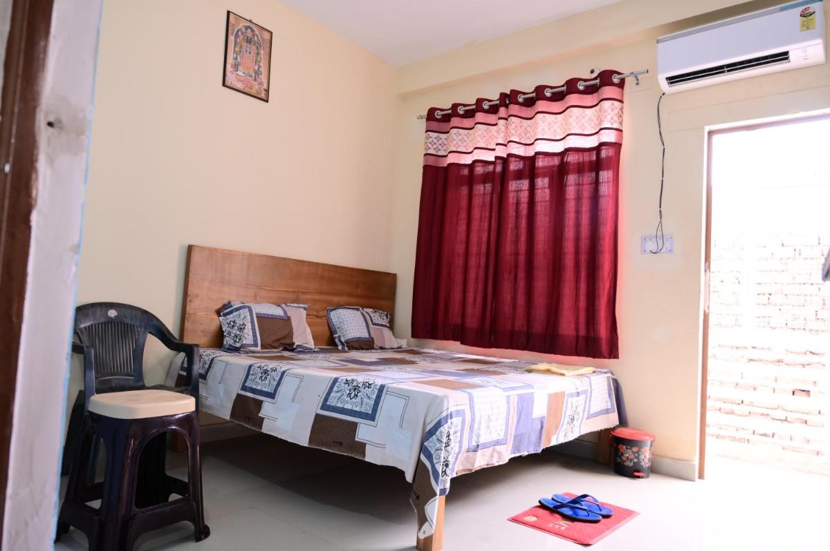 Jankivihar Homestay at Prahladghat within 1km from Shri Ram Mandir