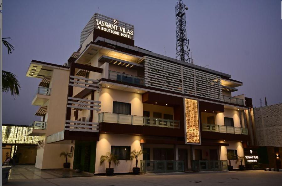 Jaswant vilas a boutique hotel prayagraj