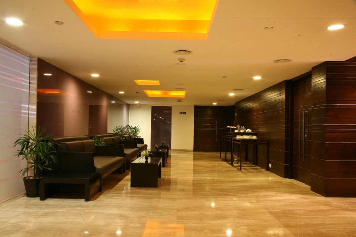 Mosaic Hotel, Noida