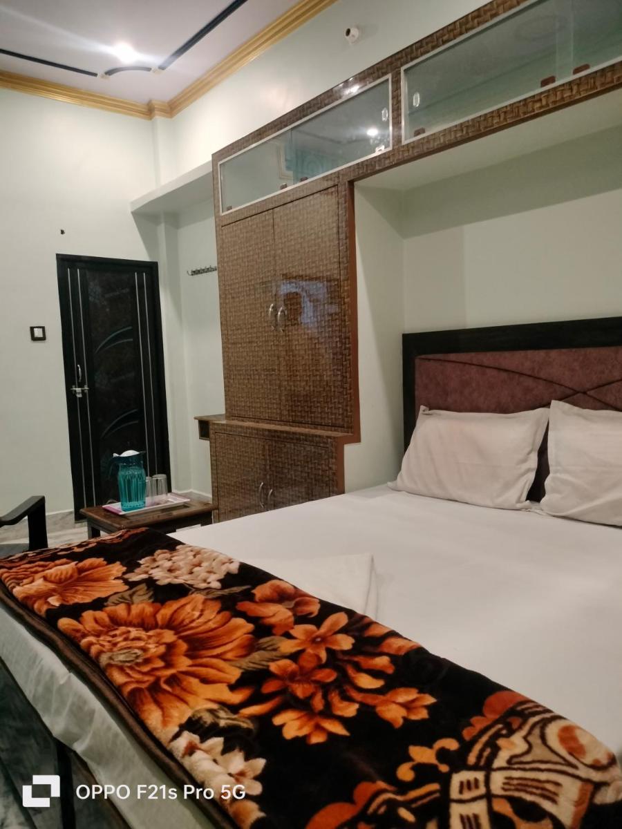 NIDHIVAN P. GUEST HOUSE