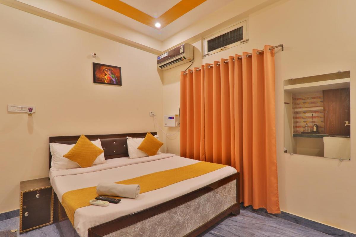 Ramayan Inn Family Hotel Fully Air Condition Spacious Room And Free Wifi With Free Pick Up From Station