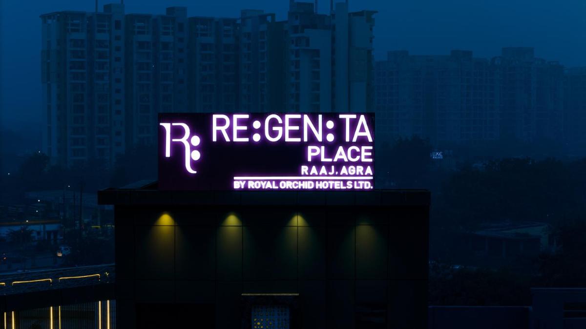 Regenta Place Raaj Agra, Tajganj