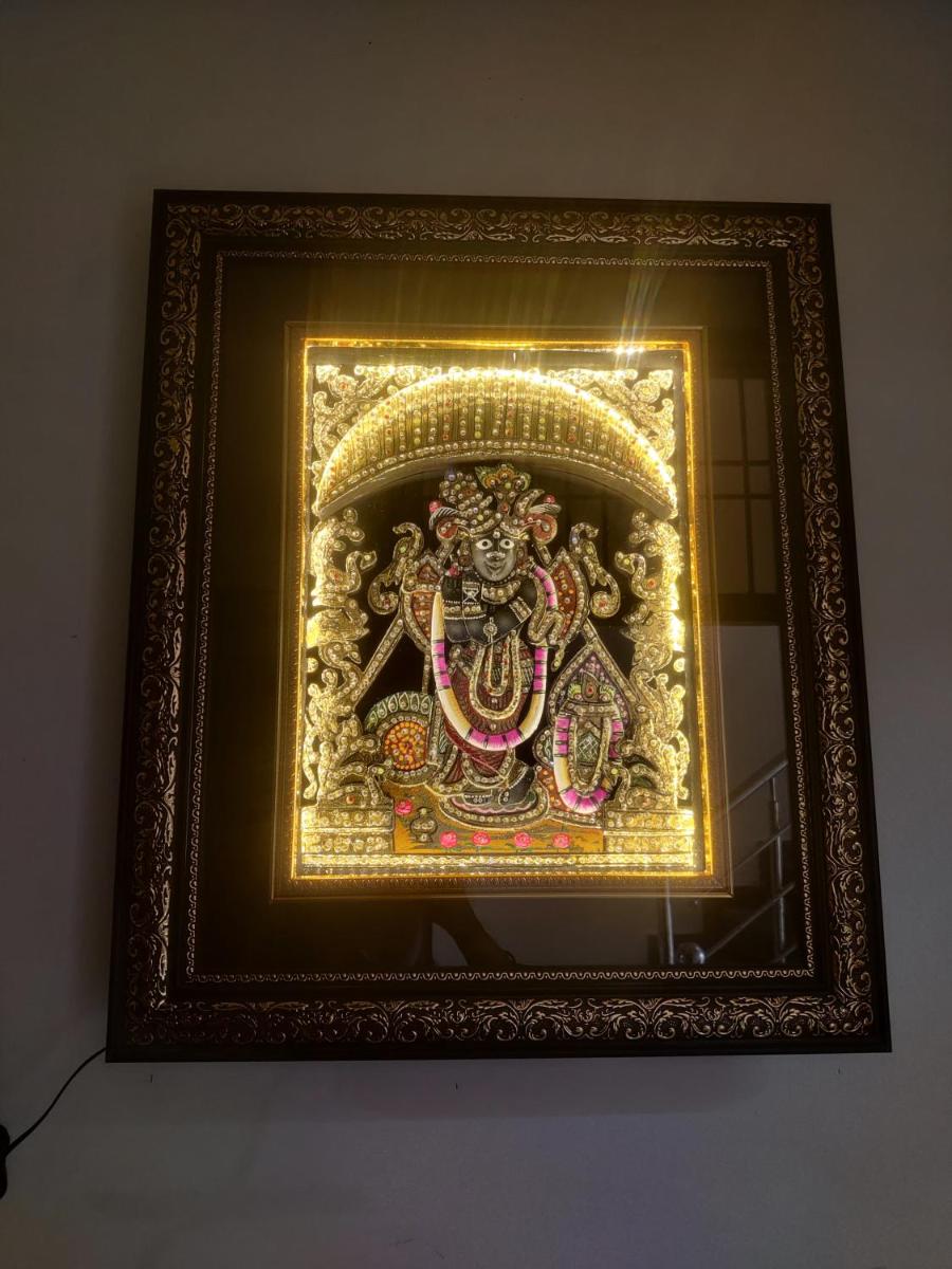 Shri Achyutam Villa – Best in Vrindavan