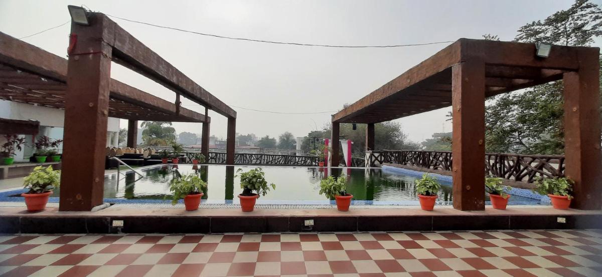 Sparsh Hotel & Resort