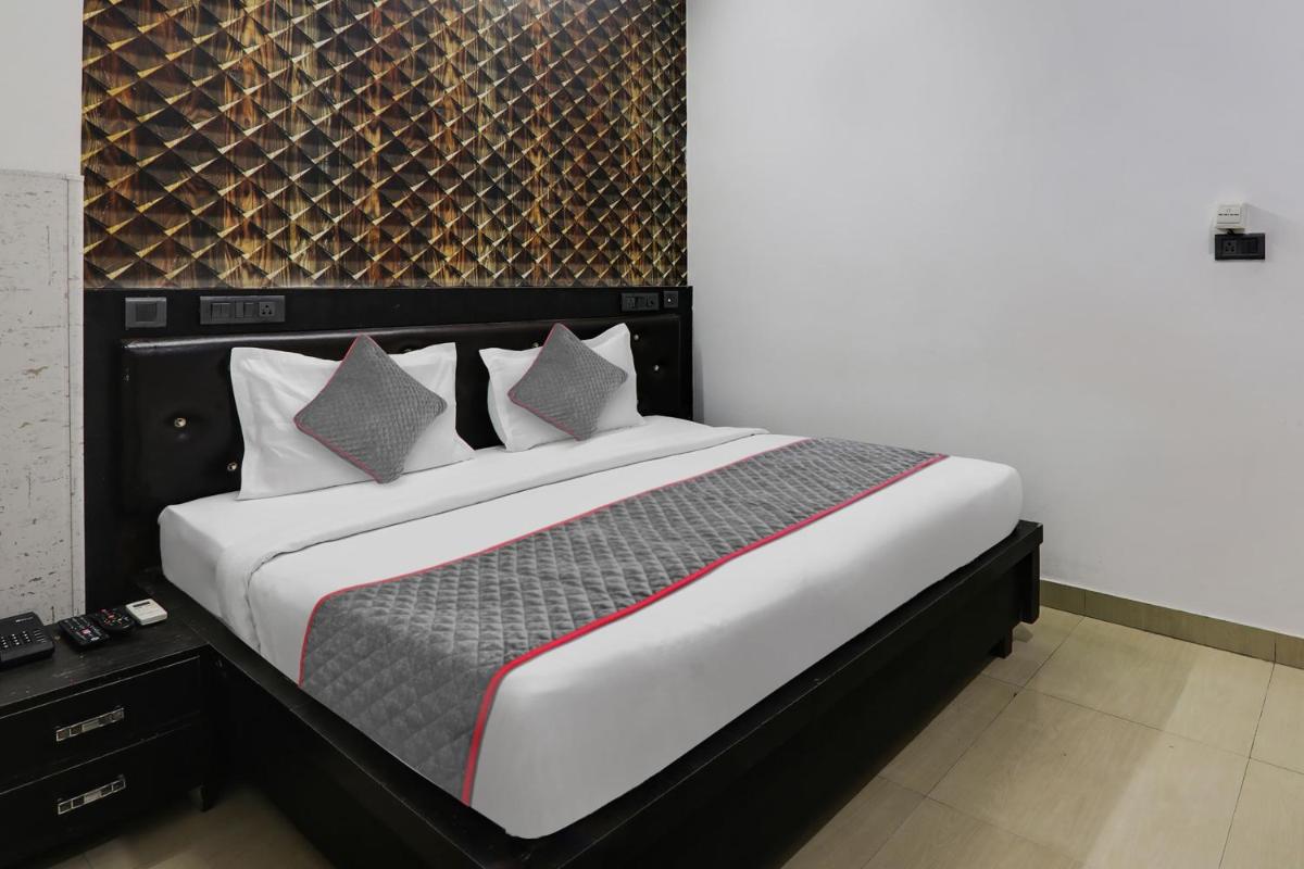 Super Townhouse Hotel Vaishnavi Inn