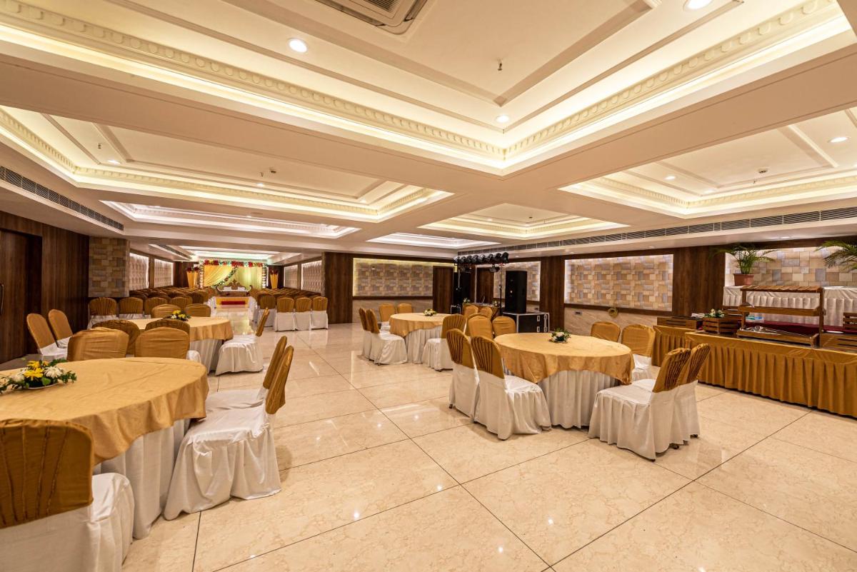 The Elite Lucknow Convention Hotel