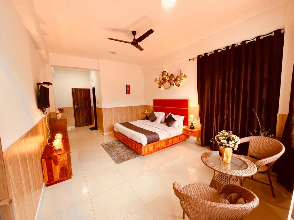 The Sapphire Resort 1,2,3 bedroom villas available in omaxe vrindavan – A Four Star Luxury Resort