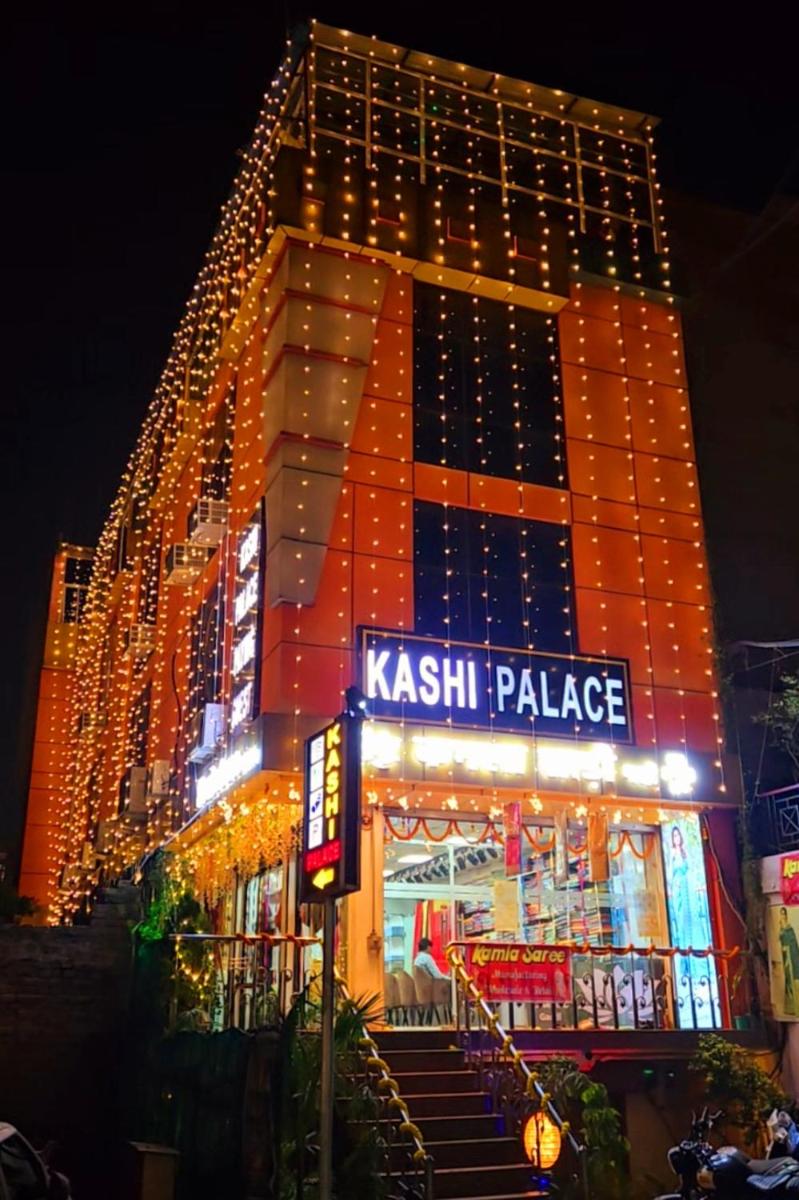 The kashi palace inn ,Varanasi ! fully-Air-Conditioned hotel at prime location with Parking availability, near Kashi Vishwanath Temple, and Ganga ghat