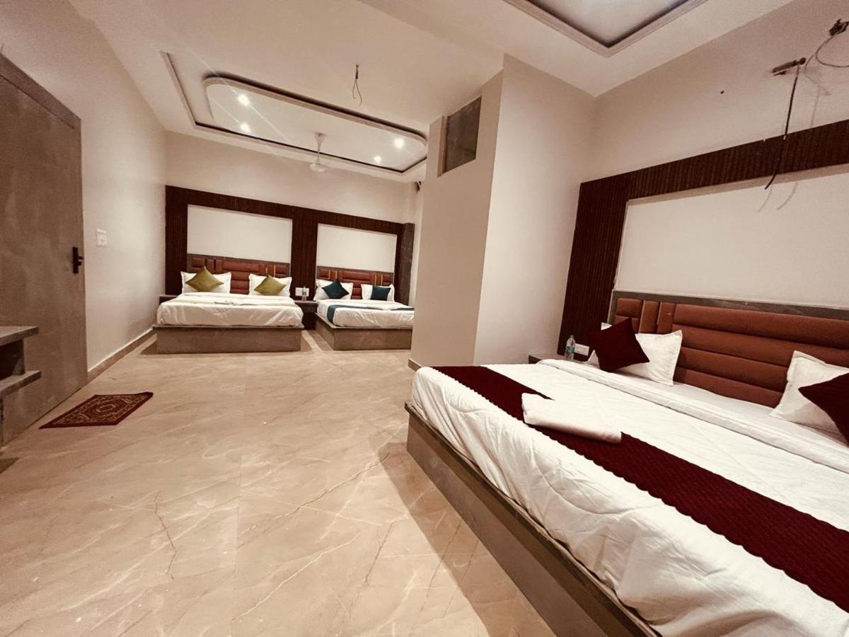 WooibHotels The Solitaire Vrindavan