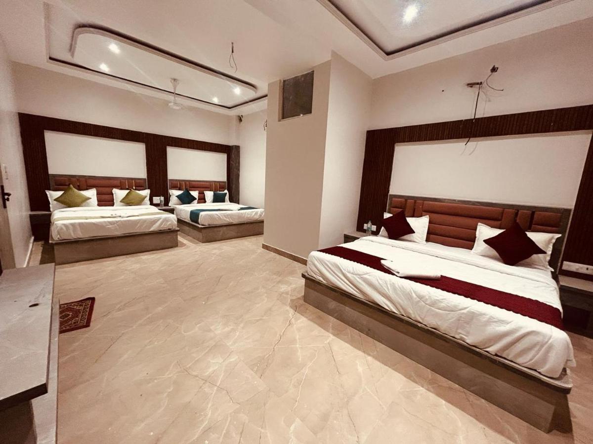 WooibHotels The Solitaire Vrindavan