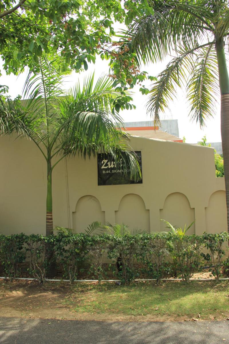 Zuri Holiday Home